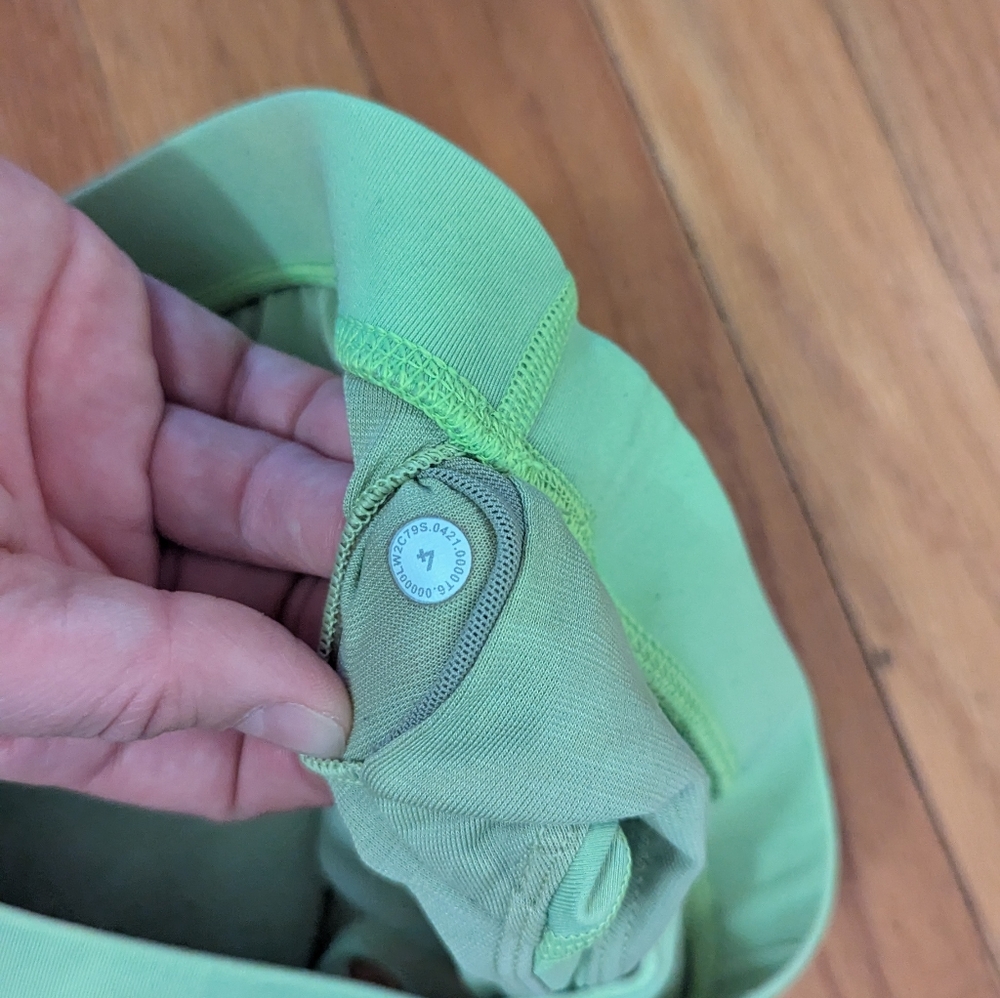 Lululemon Energy Sports Bra - Picture 3 of 4